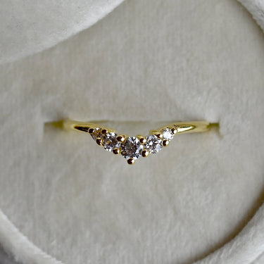 Graduated CZ Guard Ring - Magpie Jewellery