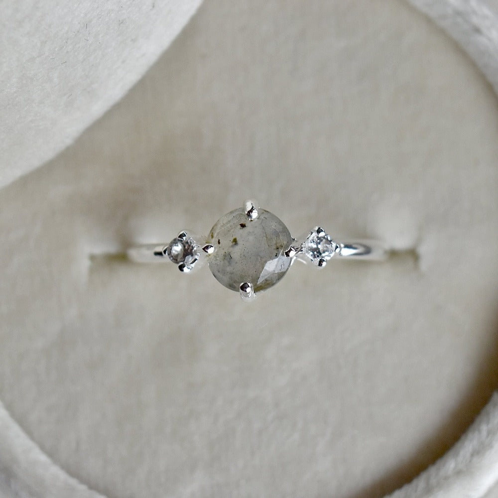 Labradorite Ring with White Topaz Accents - Magpie Jewellery