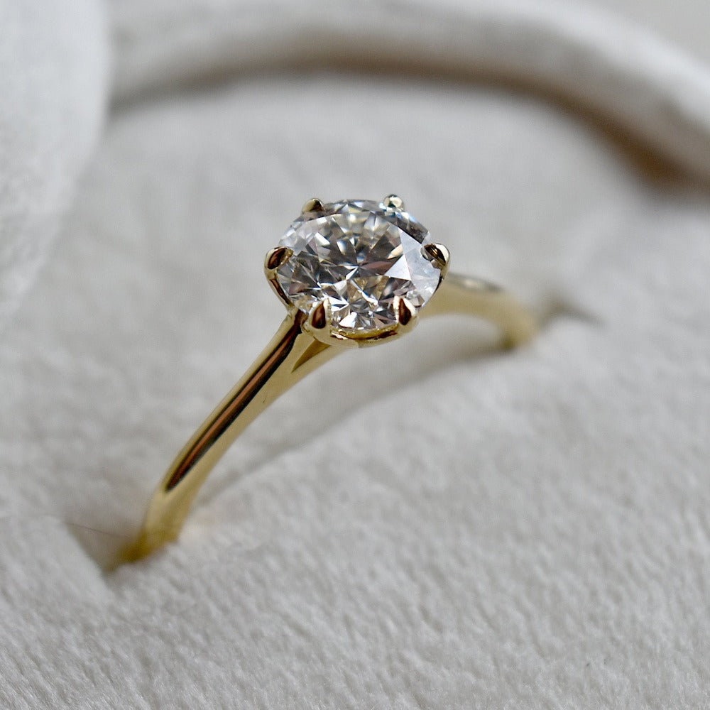1.06ct Petal Set Lab-Grown Diamond Solitaire Engagement Ring - Magpie Jewellery