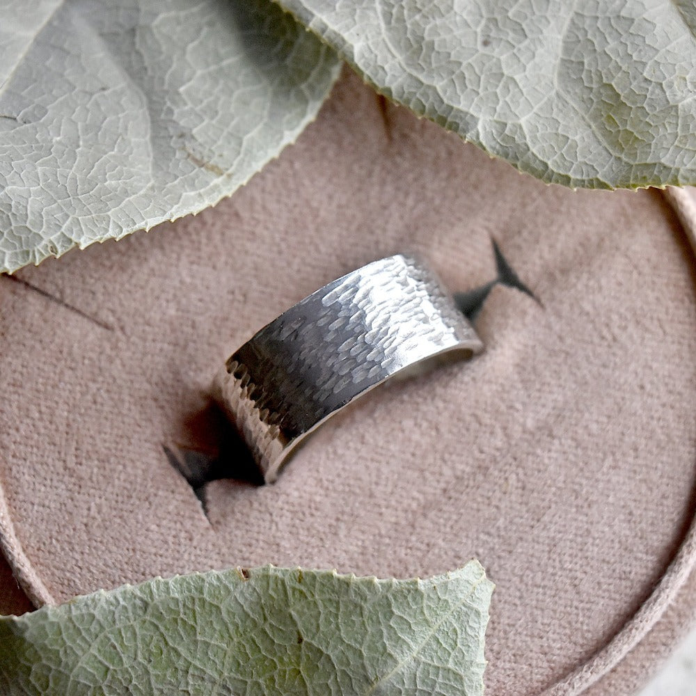 Wide Fine Bark Texture Band - Magpie Jewellery