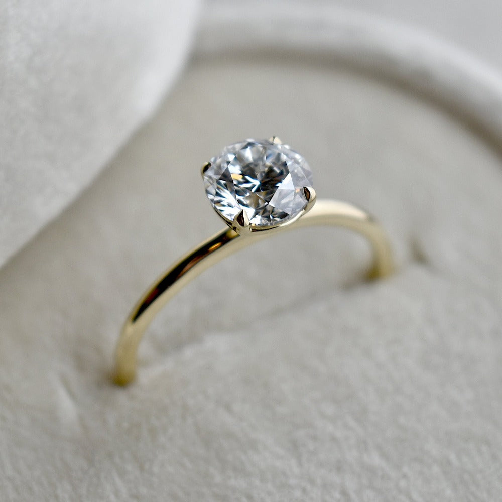 1ct Lab-Grown Diamond Solitaire Engagement Ring - Magpie Jewellery