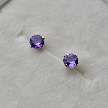 14k Claw-Set Amethyst Studs - Magpie Jewellery