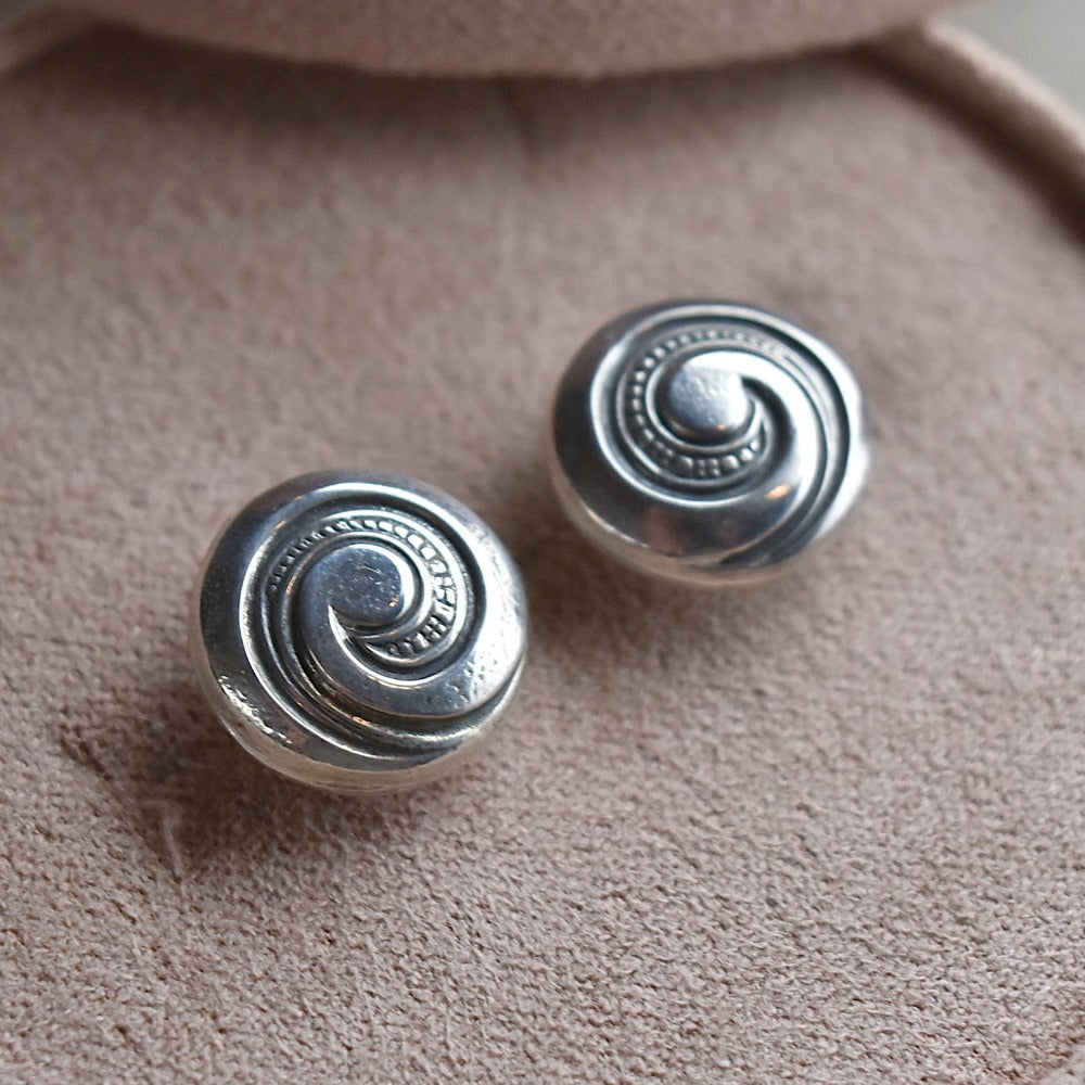 Patterned Swirl Stud Earrings - Magpie Jewellery