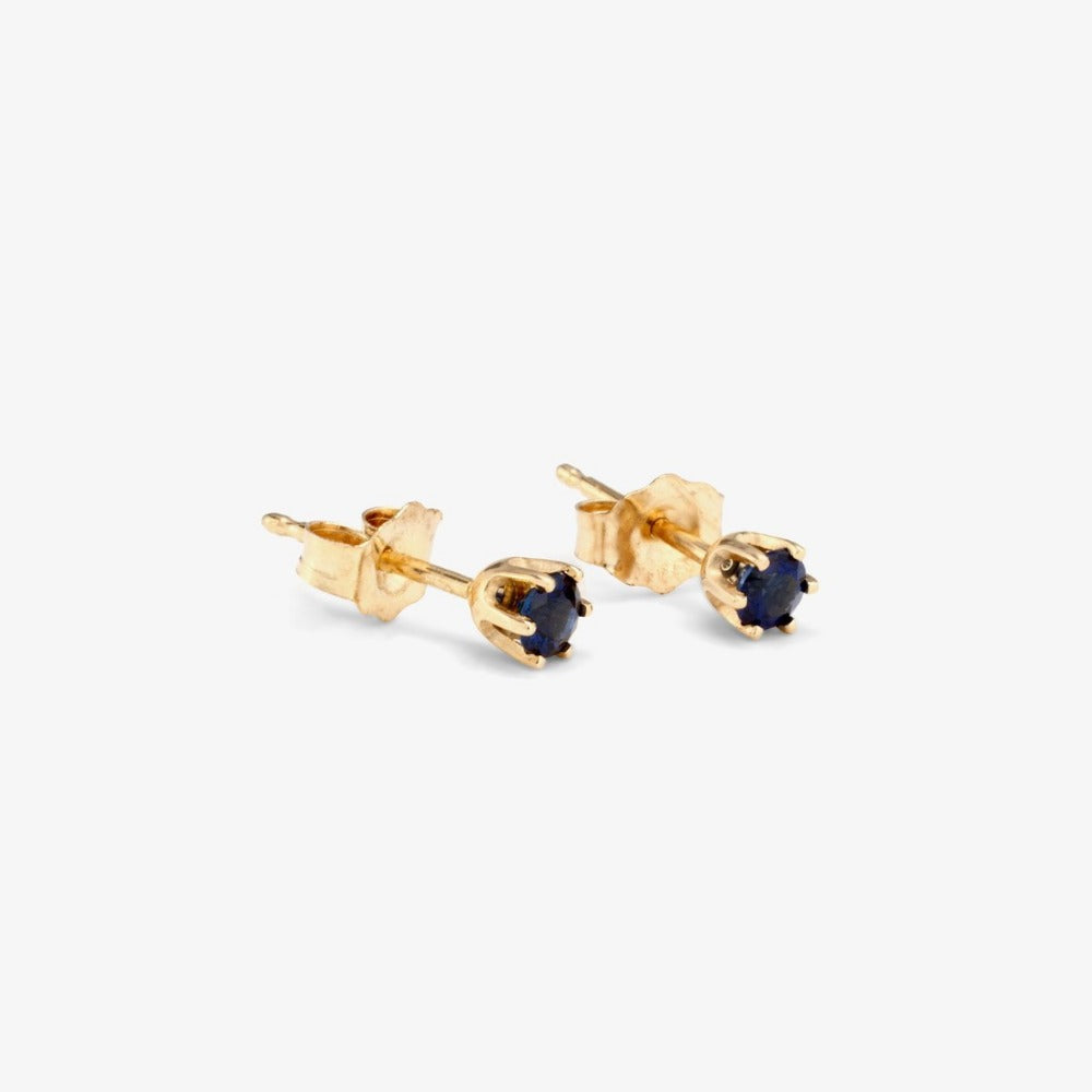 0.2 carat 6 Prong Sapphire Studs | Magpie Jewellery