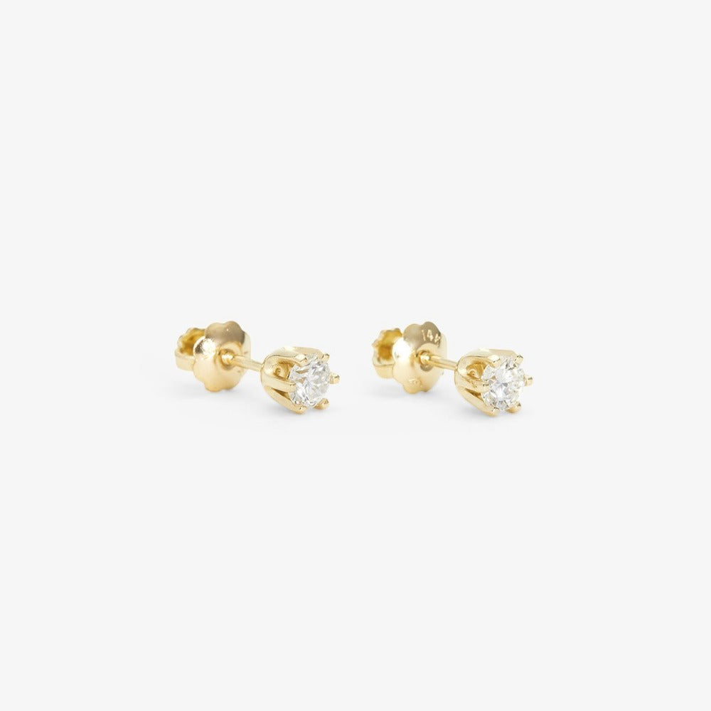 6 Prong White Diamond Stud | Magpie Jewellery