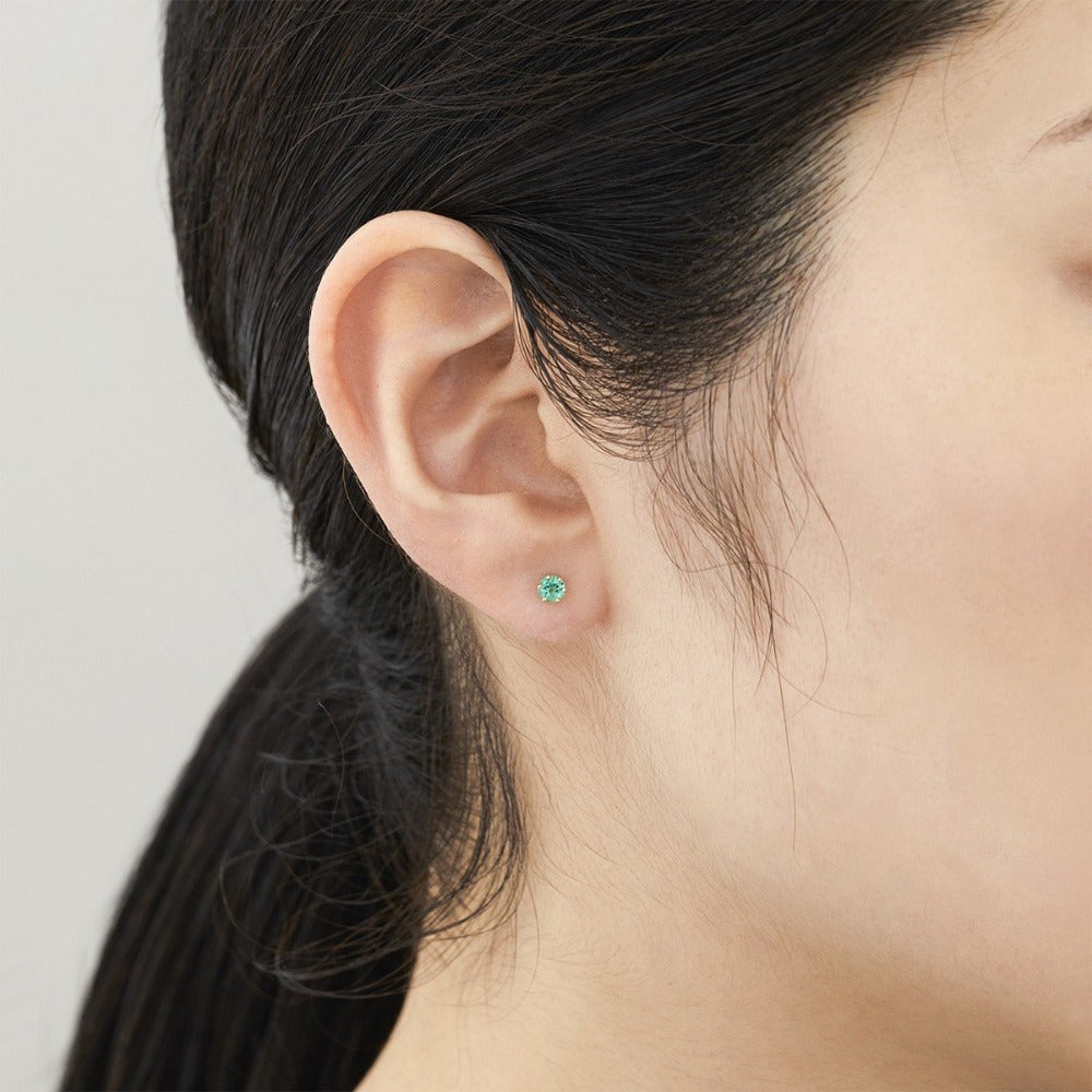 Large 6 Prong Emerald Studs | Magpie Jewellery