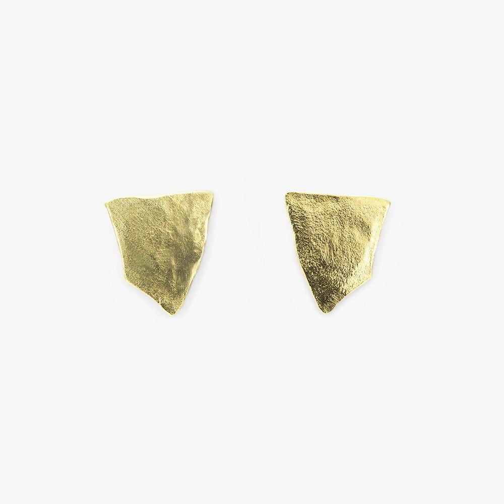 18k Yellow Gold Shield Studs | Magpie Jewellery