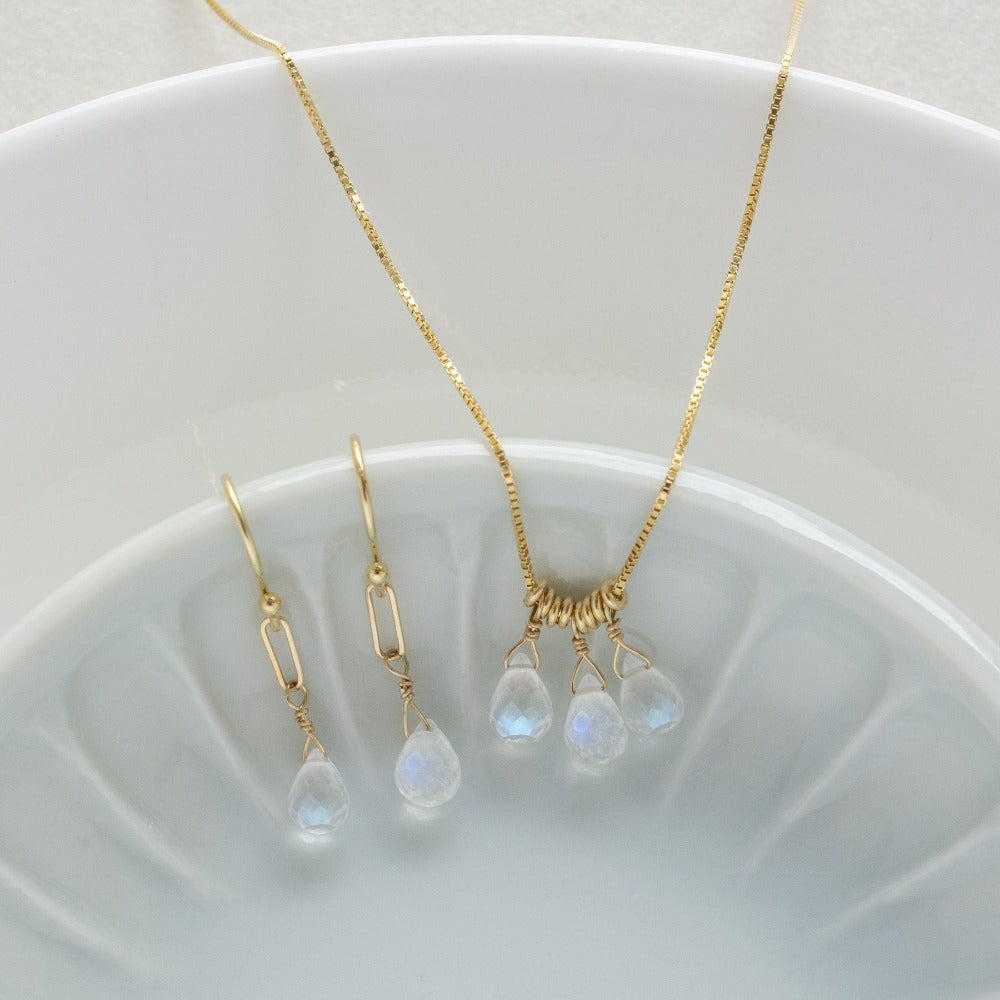 Luna Moonstone Cluster Necklace - Magpie Jewellery