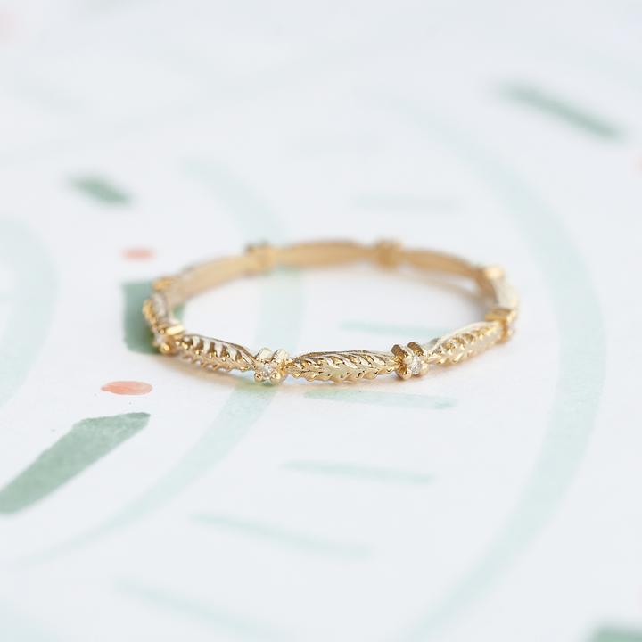 Evergreen Slender Eternity Band - Magpie Jewellery