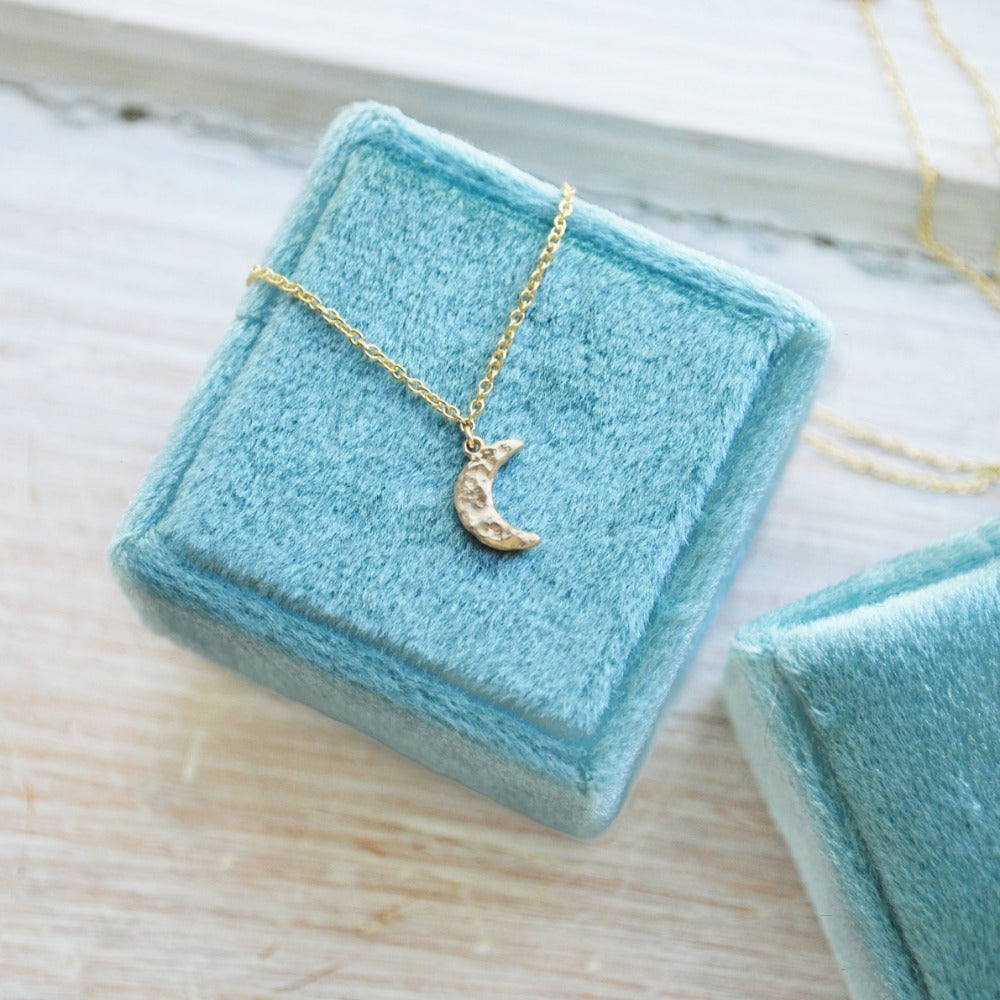 14ky Tiny Crescent Moon Necklace - Magpie Jewellery