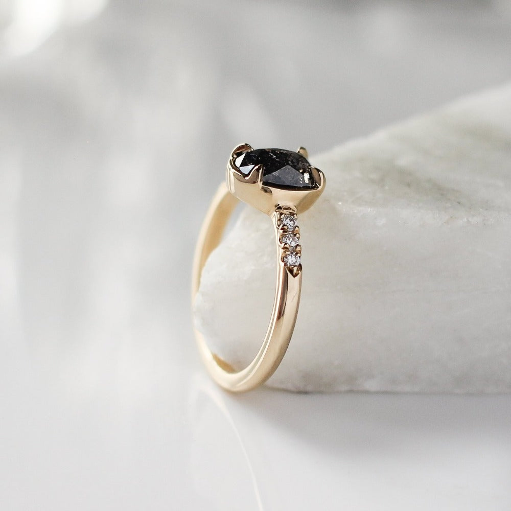 Black Swan Oval Salt & Pepper Diamond Ring - Magpie Jewellery