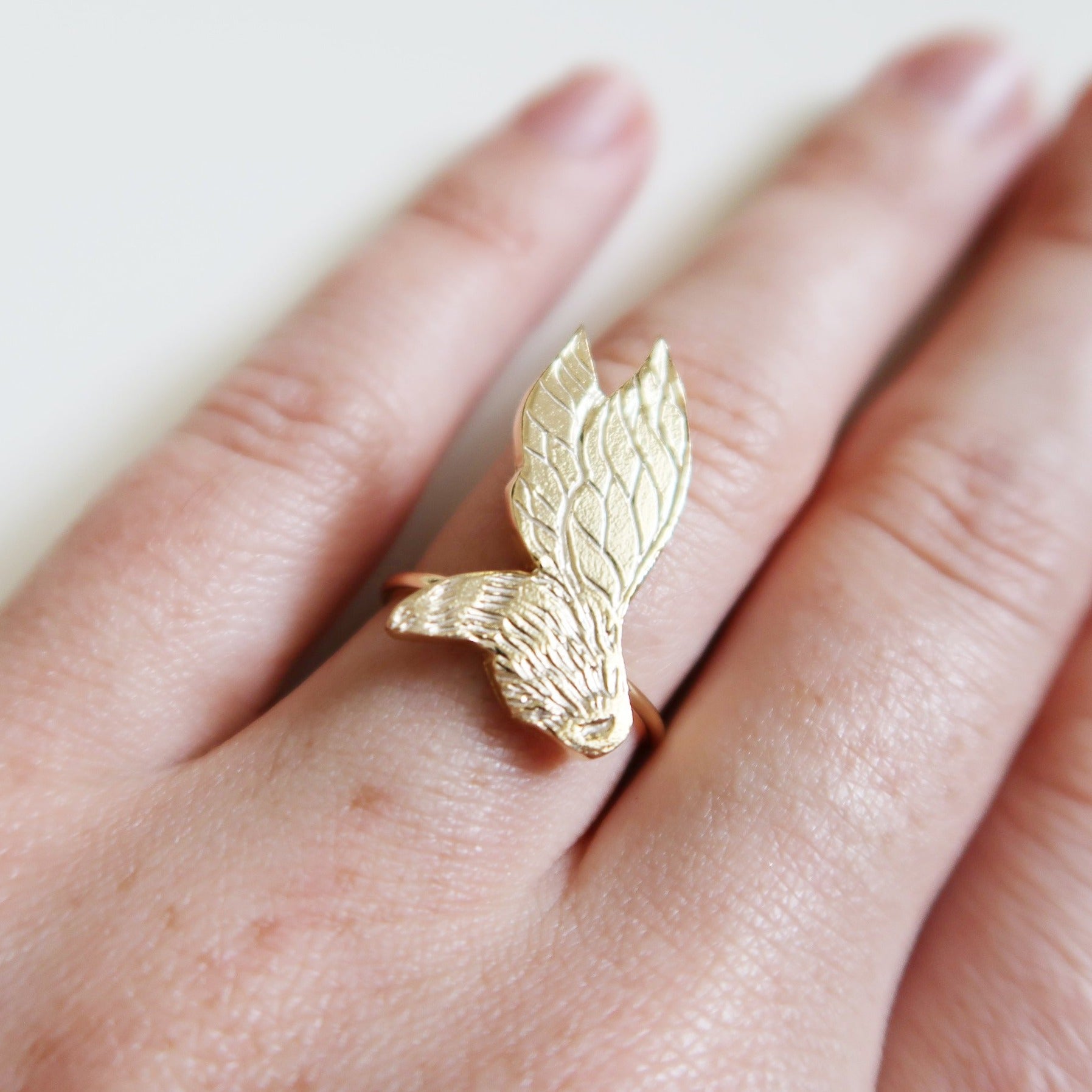 Flying Bee Ring - Magpie Jewellery