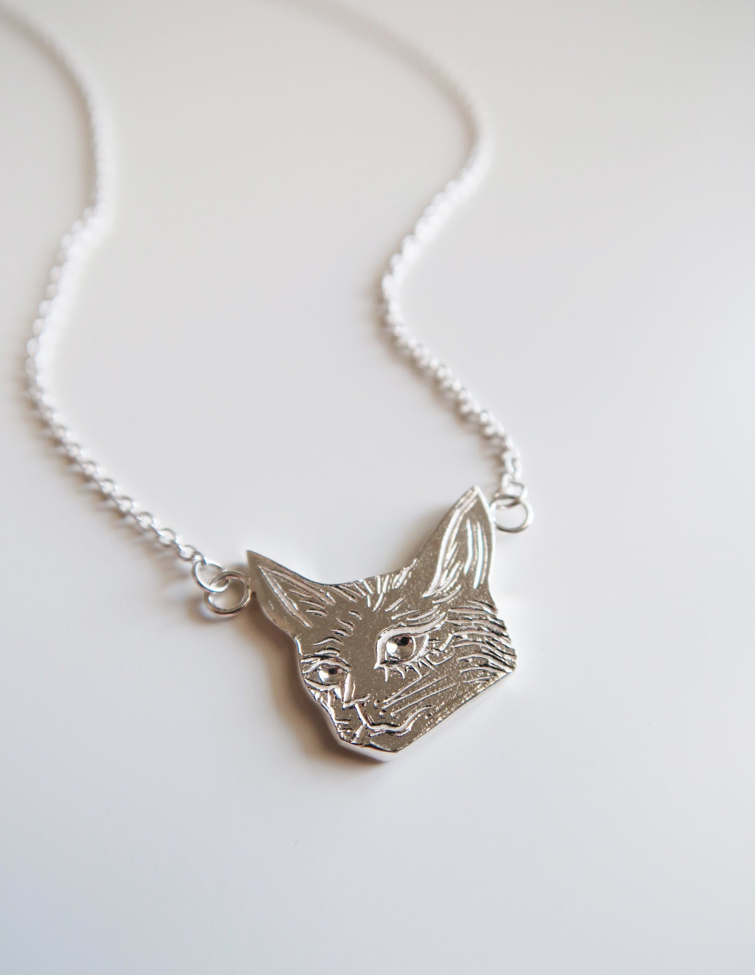 Cat Head Necklace - Magpie Jewellery