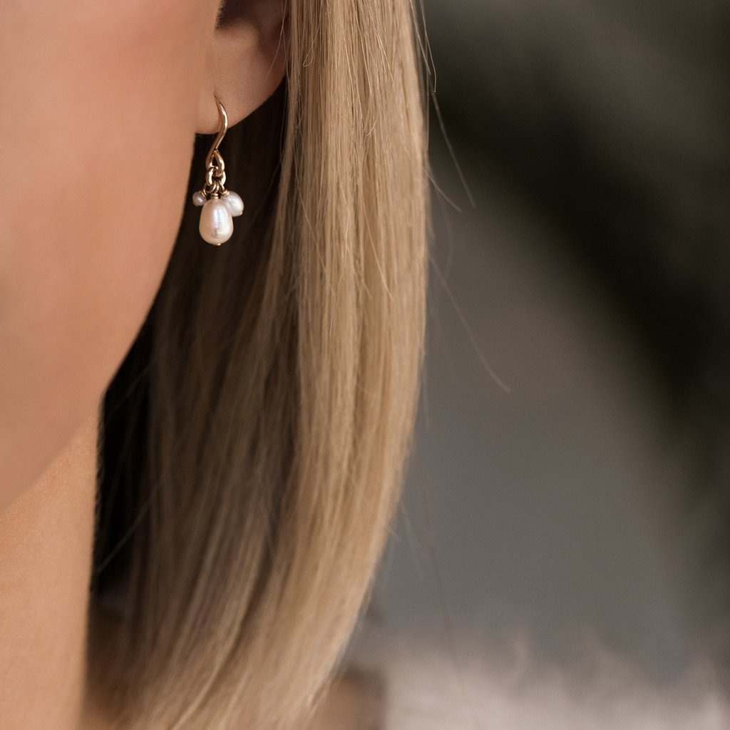 Isabel Pearl Earrings - Magpie Jewellery