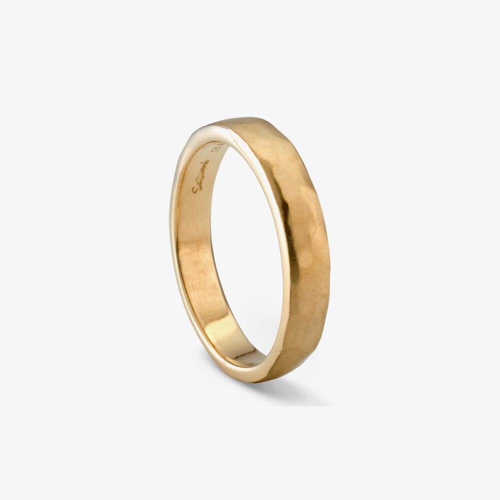 3.7mm Signature Hammered Band YG | Magpie Jewellery
