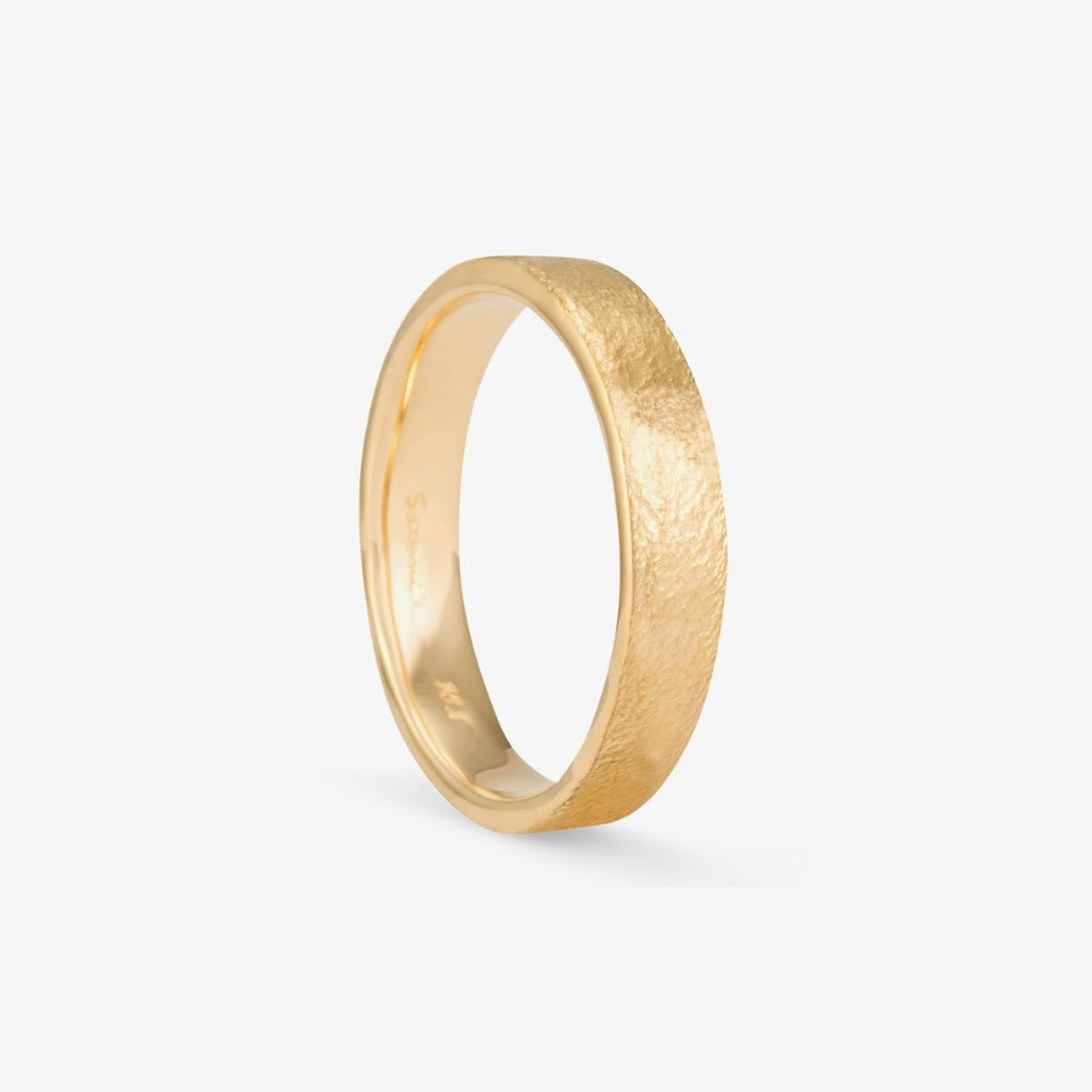 4.2mm Square Gilded Band YG | Magpie Jewellery