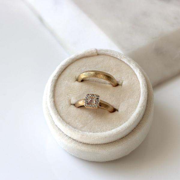 Textured Edge Band - Magpie Jewellery
