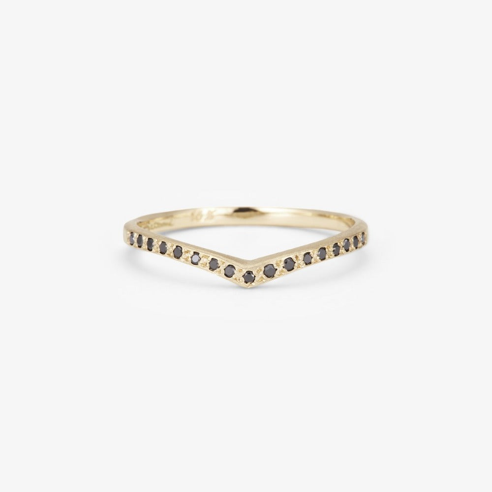 Black Diamond Cresting Band WG | Magpie Jewellery