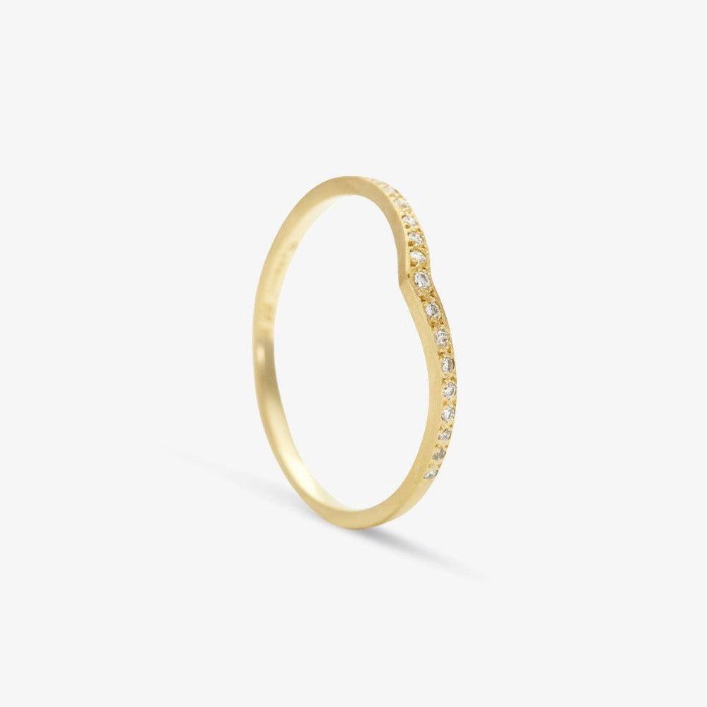 White Diamond Cresting Band YG | Magpie Jewellery