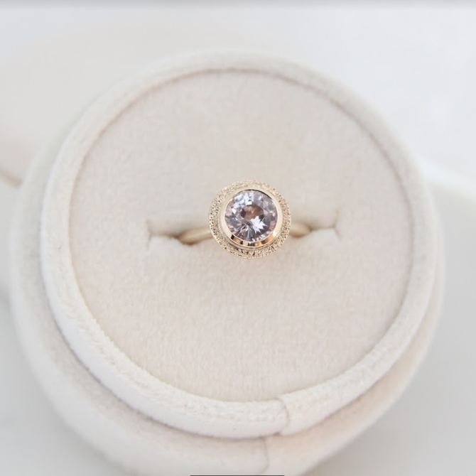 Light Pink Peach Sapphire Stardust Halo Ring - Magpie Jewellery