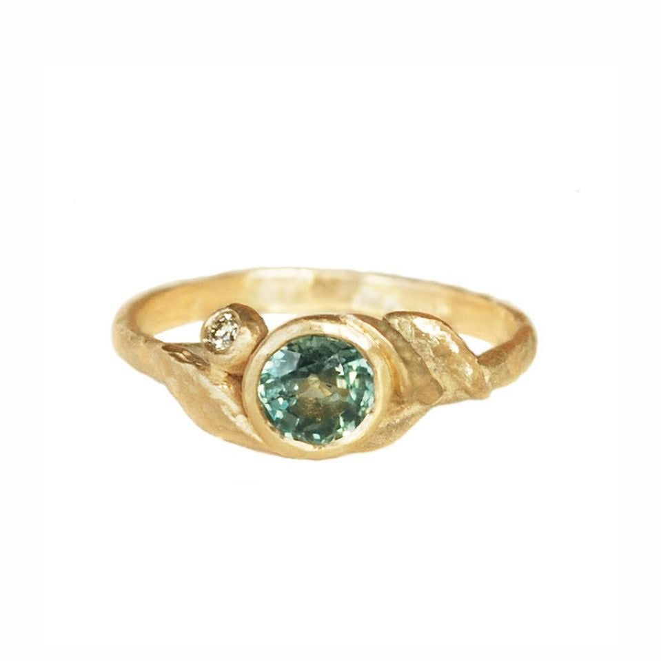 Spring Leaves Gold & Sapphire Ring