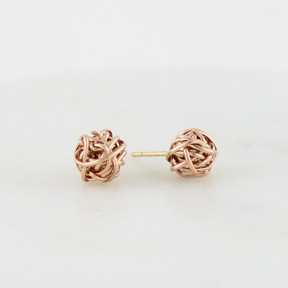 Little Twist Stud | Magpie Jewellery | Rose Gold | Twist Detail Shot