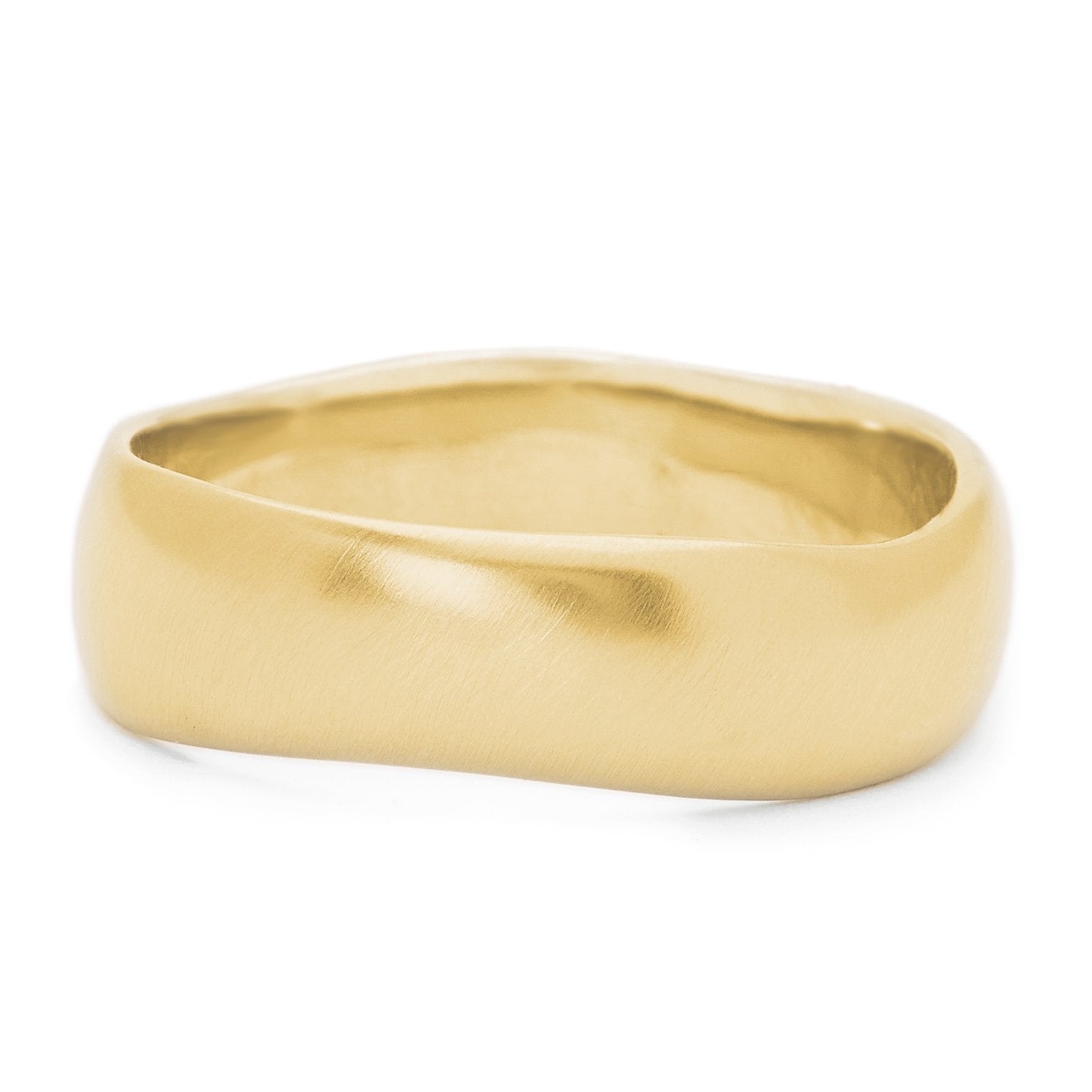 Men's Wavy Band - Magpie Jewellery