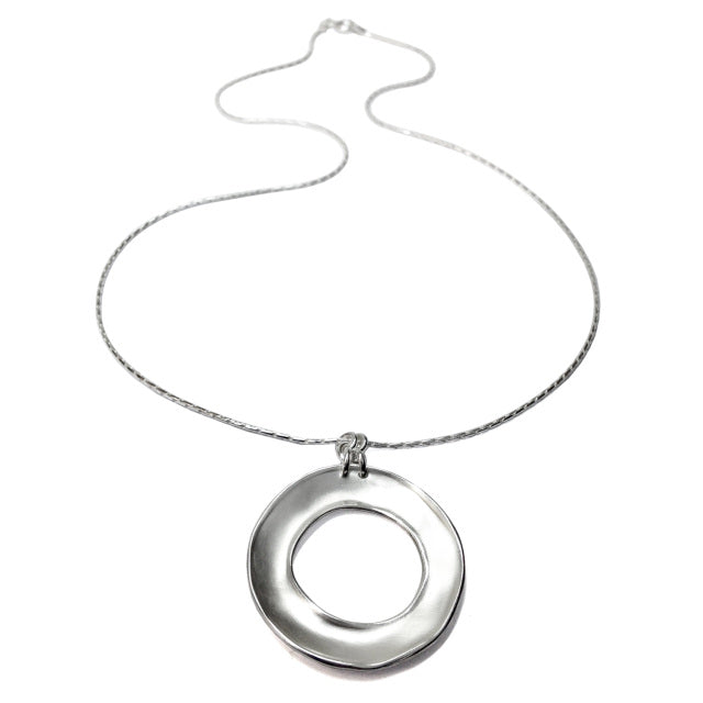 Halo Pendant on Chain | Magpie Jewellery